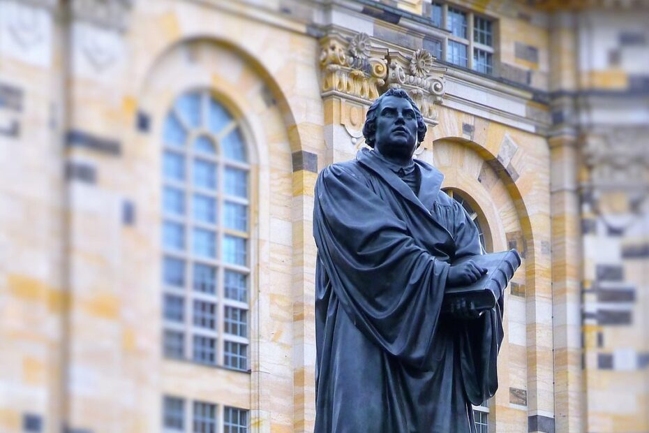 Foto eines Denkmal von Martin Luther
